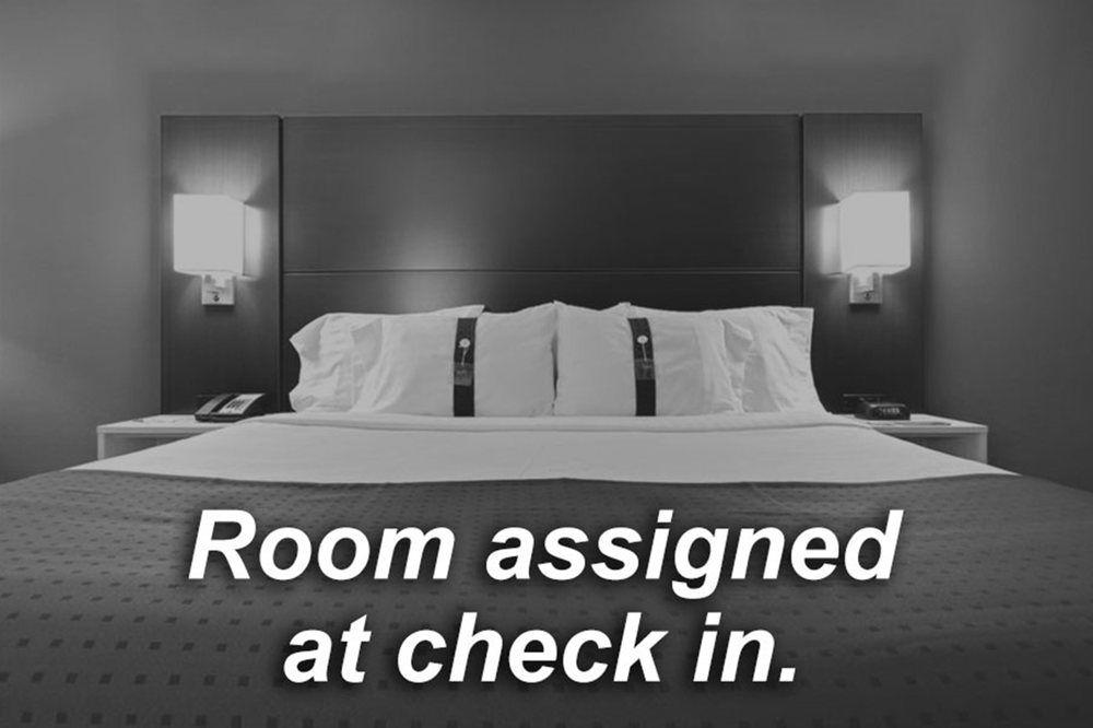 Holiday Inn Express Hotel & Suites Concordia Us 81 By Ihg מראה חיצוני תמונה