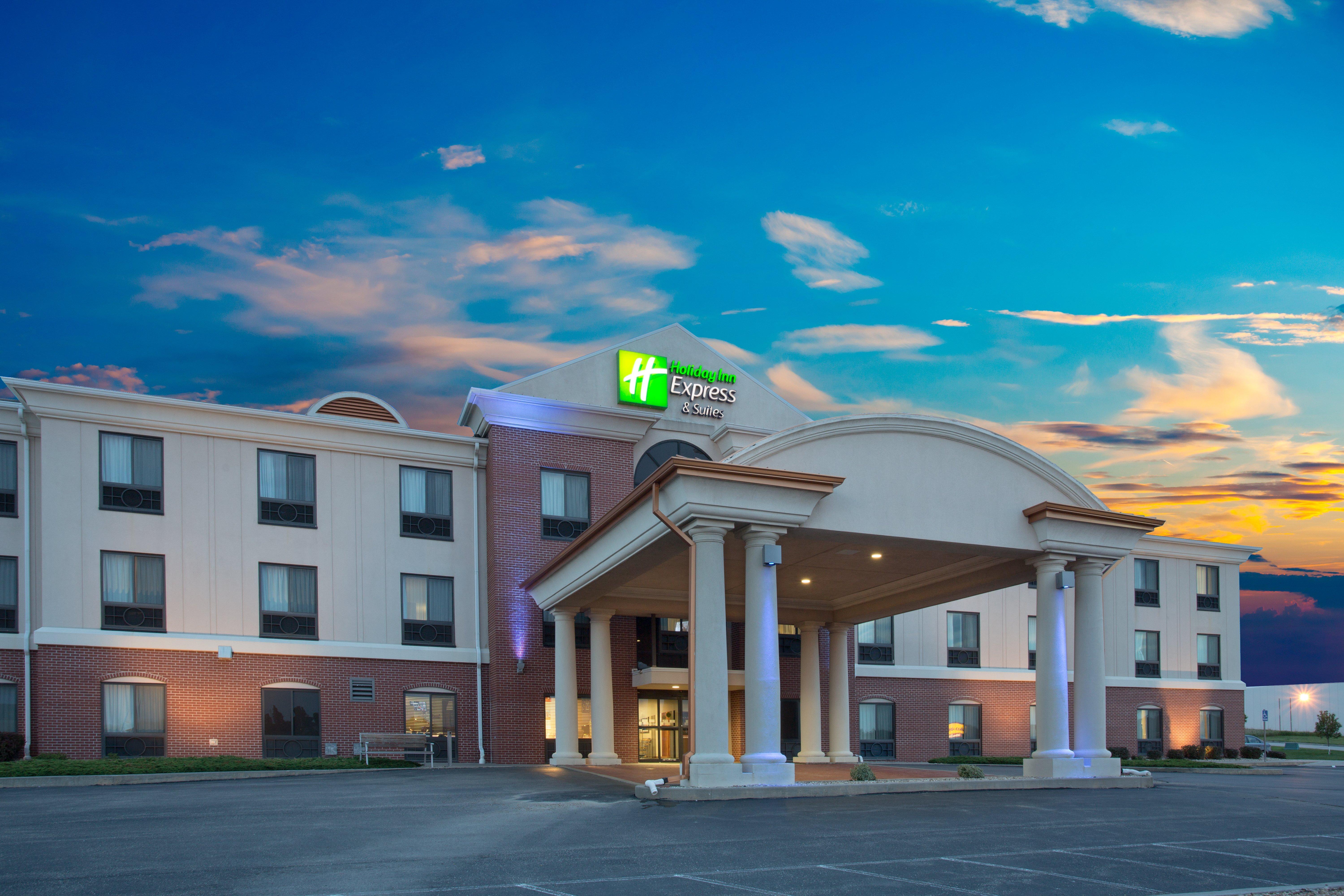 Holiday Inn Express Hotel & Suites Concordia Us 81 By Ihg מראה חיצוני תמונה